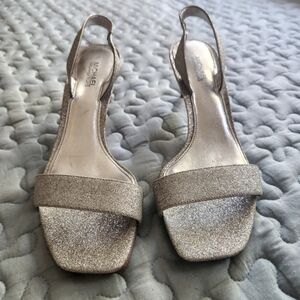 Michael Kors Shimmering Silver Heels Sandals Size 7